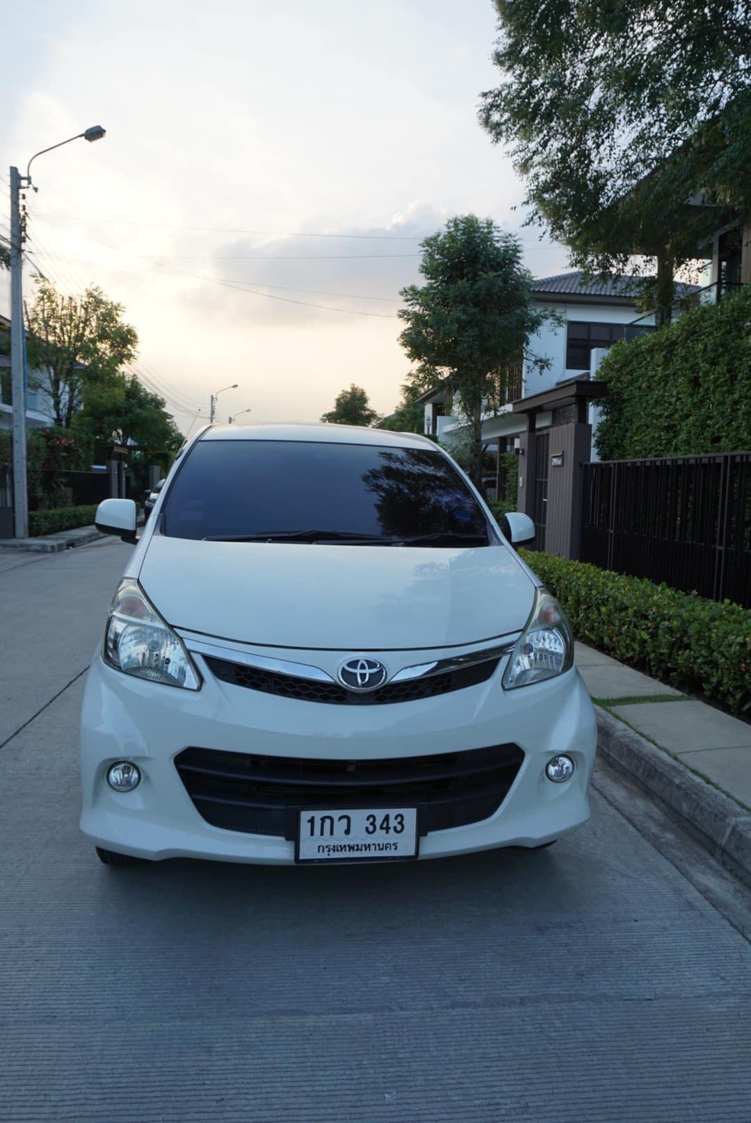 TOYOTA AVANZA 2013 1.5 S AUTO รุ่น TOP