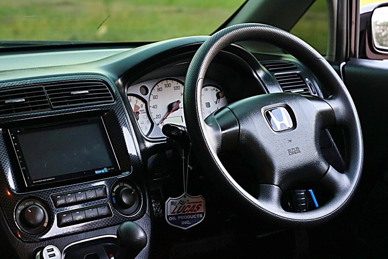 Honda Stream ปี 2003 สีดำ (รูปที่ 13)