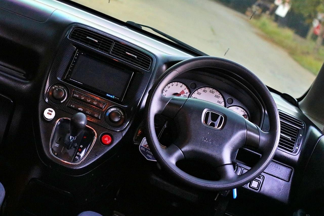 Honda Stream ปี 2003 สีดำ (รูปที่ 14)