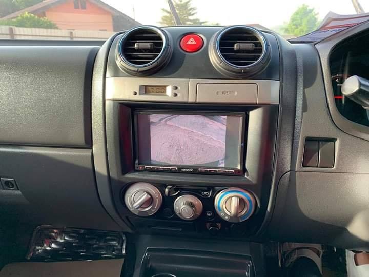 Isuzu D-Max CAB4 (4 ประตู) ปี 2010 สีขาว (รูปที่ 9)