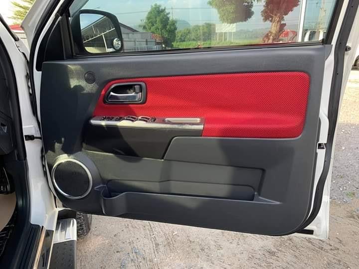 Isuzu D-Max CAB4 (4 ประตู) ปี 2010 สีขาว (รูปที่ 8)