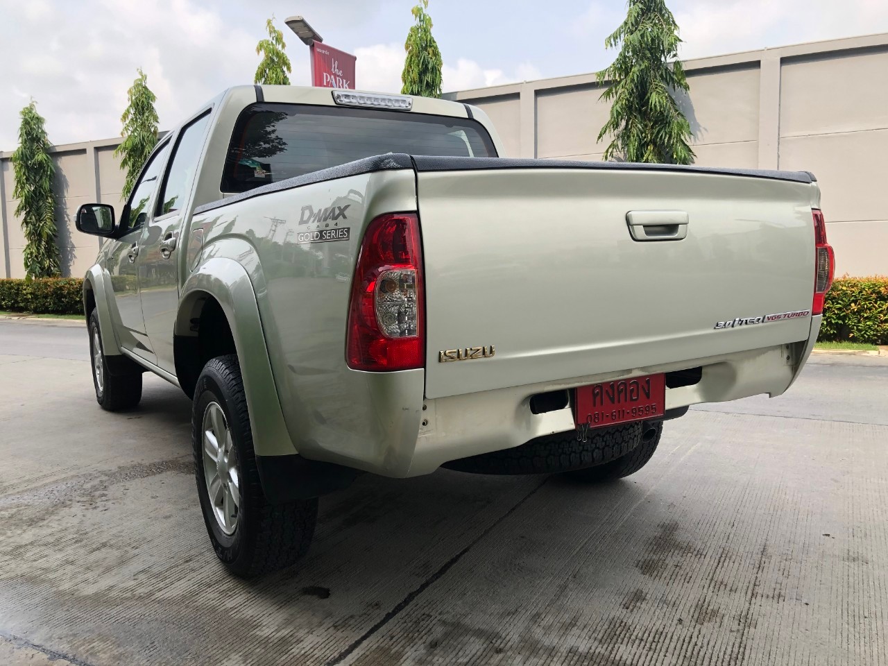 isuzu cab4 hilander AUTO (รูปที่ 4)