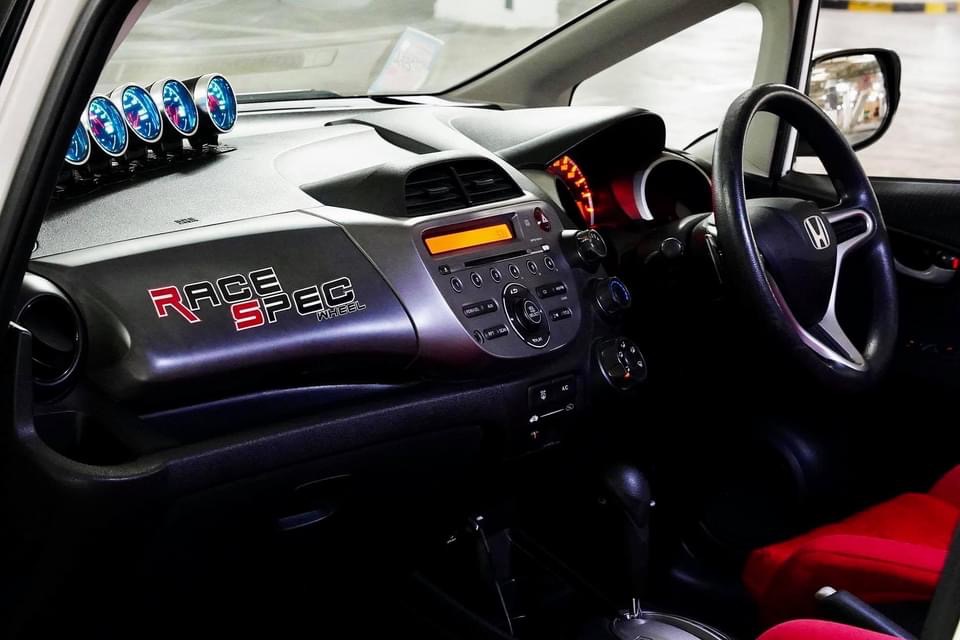 Honda Jazz GE 1.5SV at ปี11 #ตัวท๊อปทรงซิ่ง (รูปที่ 5)