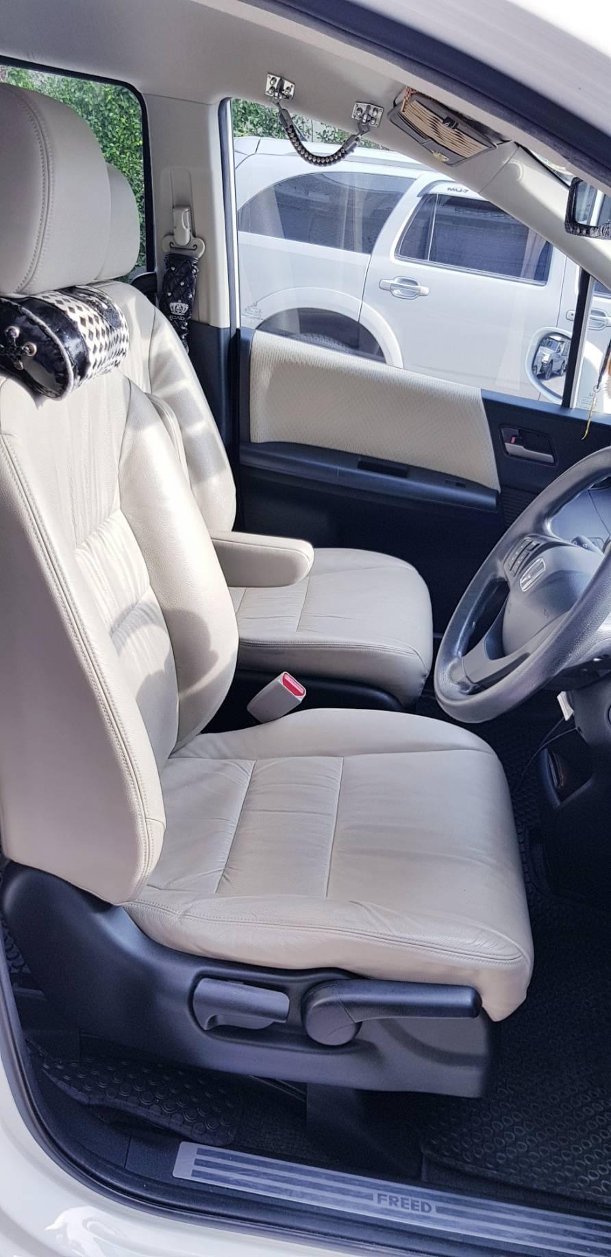 Honda Freed สีขาว (รูปที่ 2)