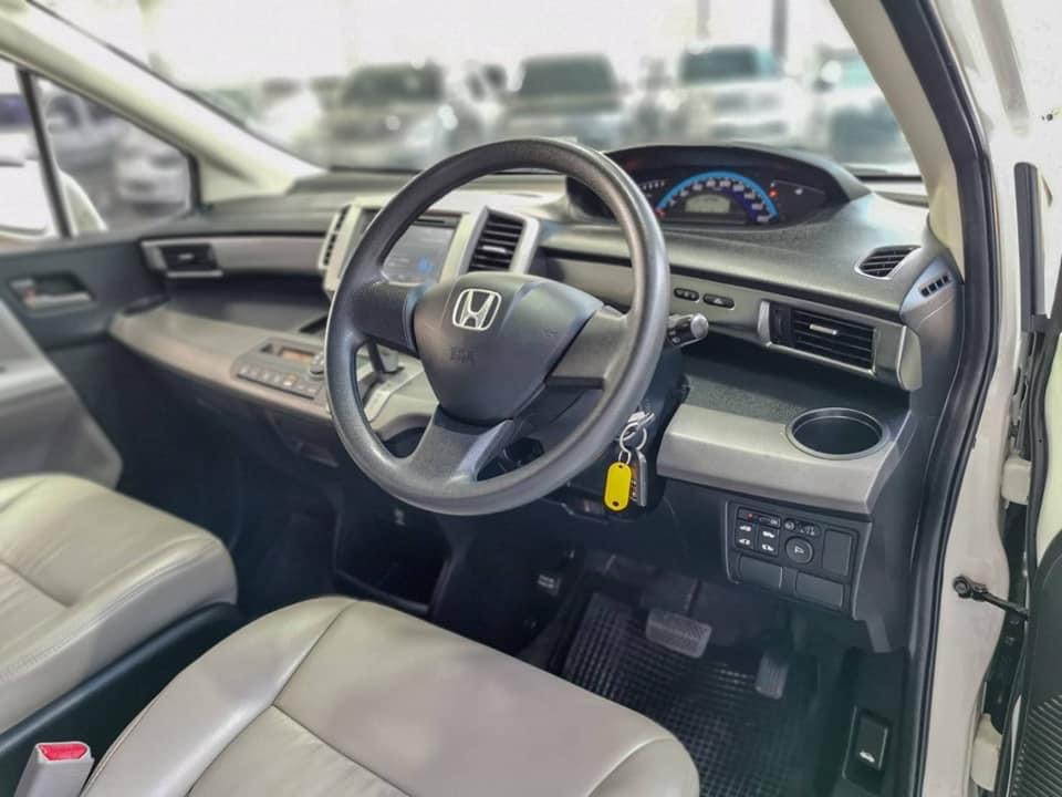 2012​ HONDA FREED, 1.5 E (รูปที่ 9)