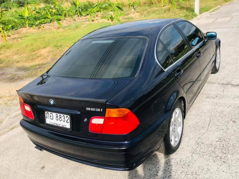 เจ้าของขายเอง ปี2001 ตัวท็อป 323i E46