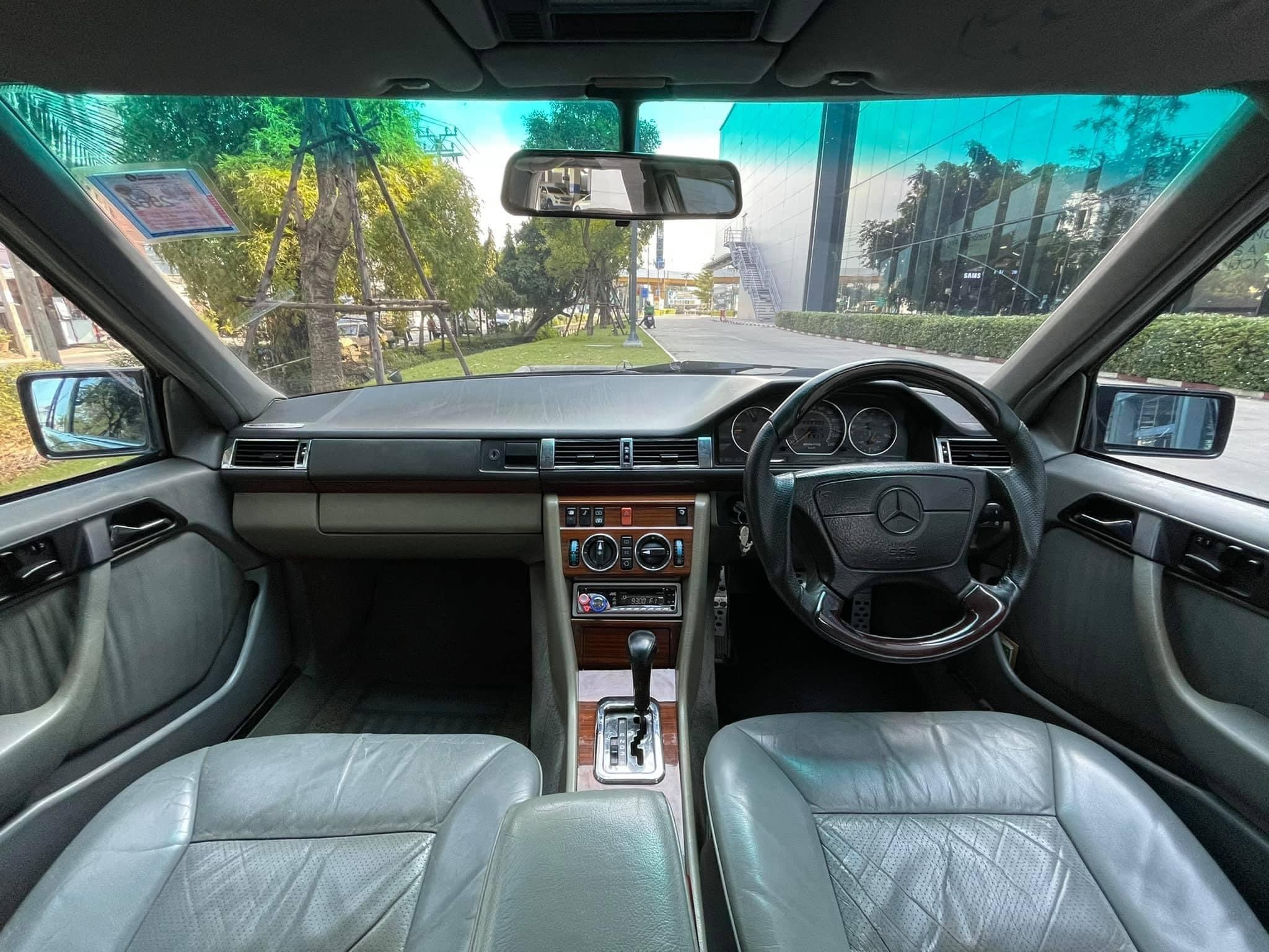 [ ขาย ] Benz W124 E280 สภาพสวยๆ (รูปที่ 15)