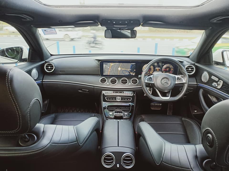 Mercedes-Benz E-Class W213 E220 ปี 2017 สีขาว (รูปที่ 4)