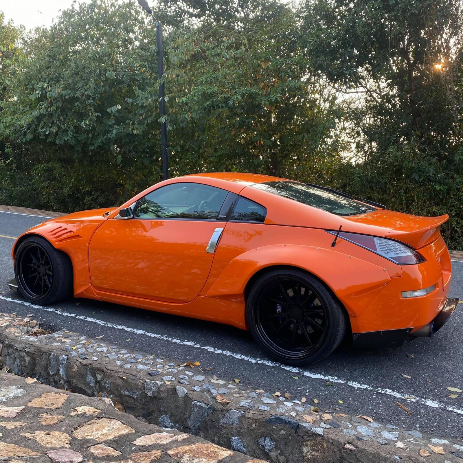 ปล่อยครับ 350z Rocket Bunny เกียร์ Auto รถแท้ Nissan สยามกลการ 03 เลขไมล์ 6x,xxx (รูปที่ 4)