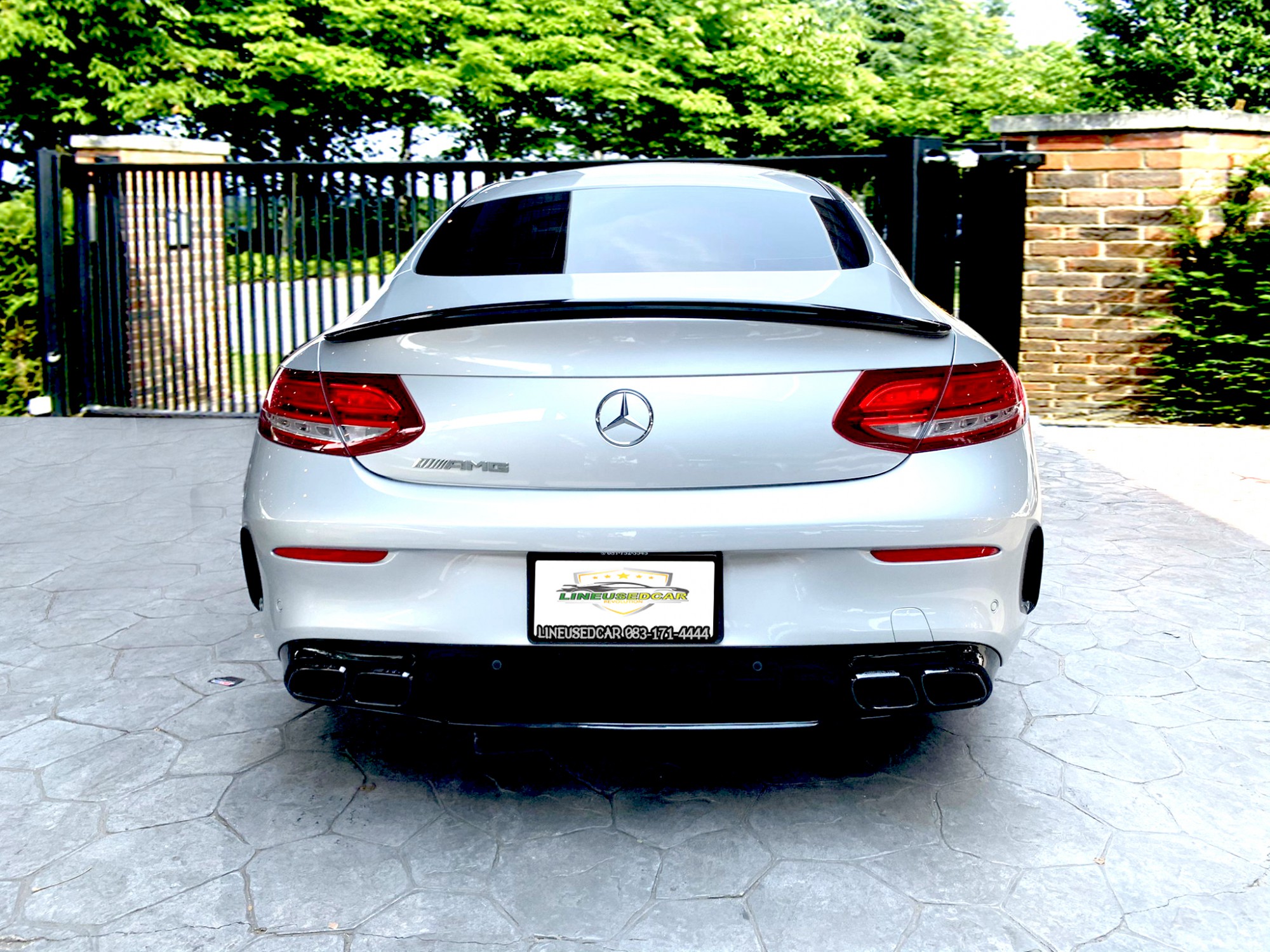 Mercedes Benz C250 Coupe AMG 2017 ไมล์ 42,xxx km หลังคาแก้ว Panoramic Glass Roof (รูปที่ 12)