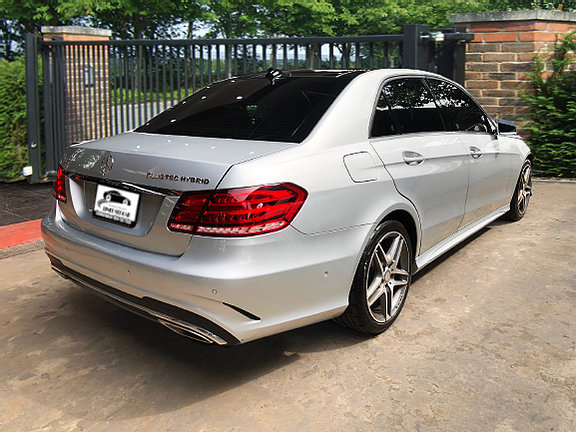 2014 BENZ E300 Bluetec AMG หลังคาแก้ว ดีเซล แรงจัด ประหยัดน้ำมันสุด 20 กม./ลิตร รถออกศูนย์เบนซ์ Warranty Batt Hybrid ยังเหลือ (รูปที่ 9)