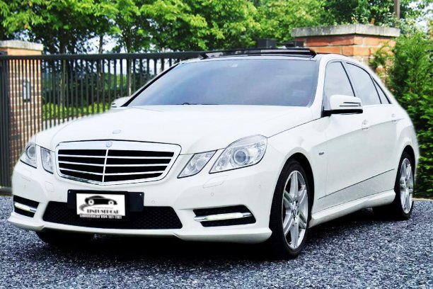2012 BENZ E250 AMG หลังคาแก้ว เกียร์7Speed Paddle Shift ออฟชั่นจัดมาให้แบบเต็มๆแต่ราคาเบาๆ ? (รูปที่ 2)