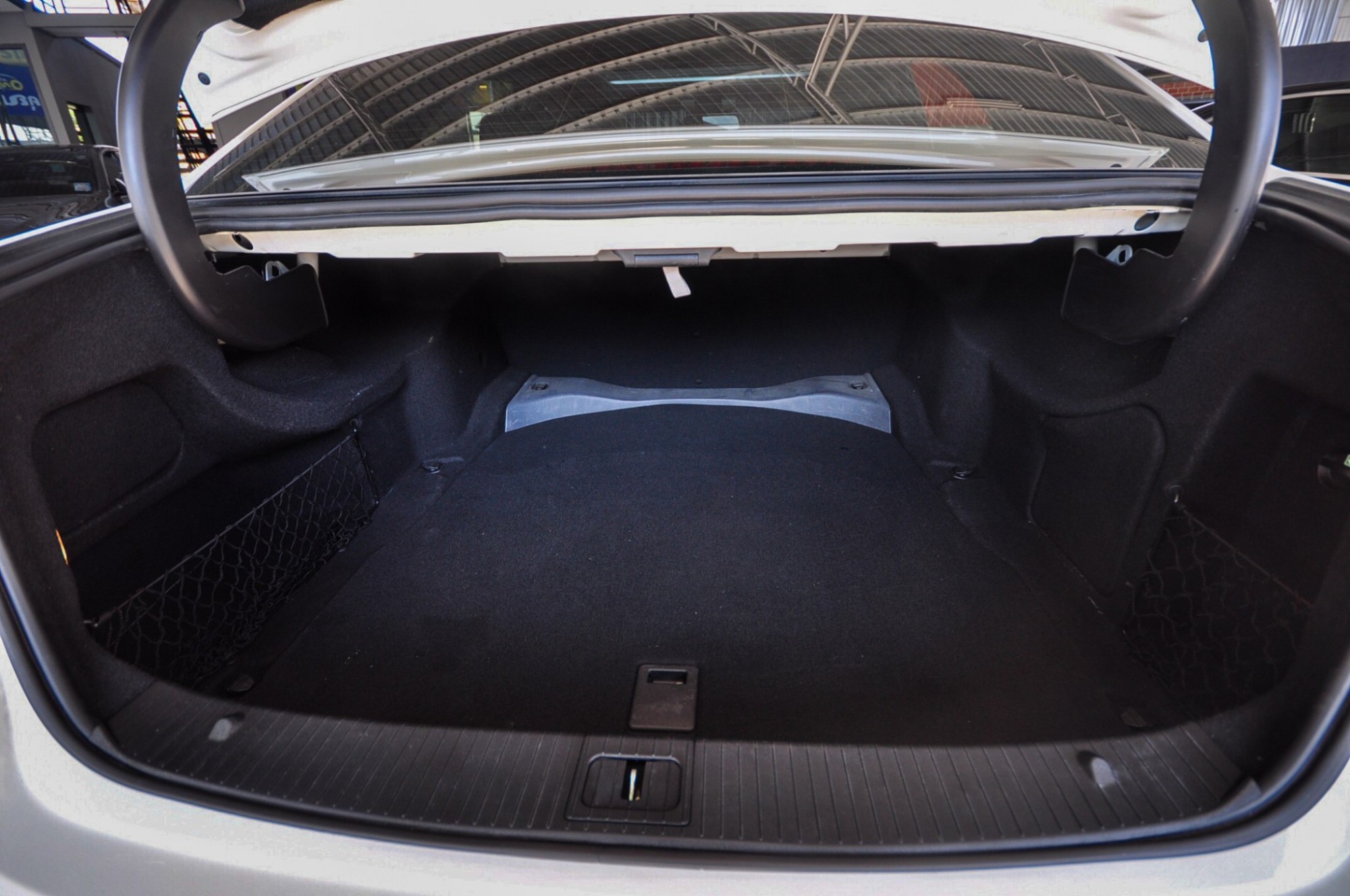 2012 BENZ E250 AMG หลังคาแก้ว เกียร์7Speed Paddle Shift ออฟชั่นจัดมาให้แบบเต็มๆแต่ราคาเบาๆ ? (รูปที่ 10)