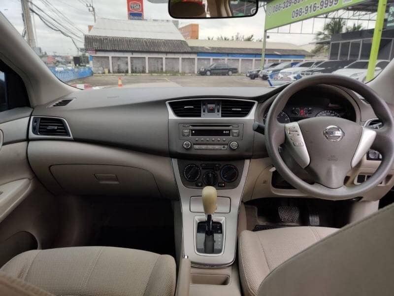 Nissan Sylphy ปี 2012 สีดำ (รูปที่ 9)