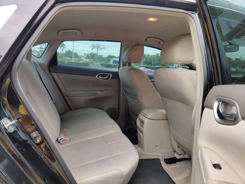 Nissan Sylphy ปี 2012 สีดำ (รูปที่ 11)