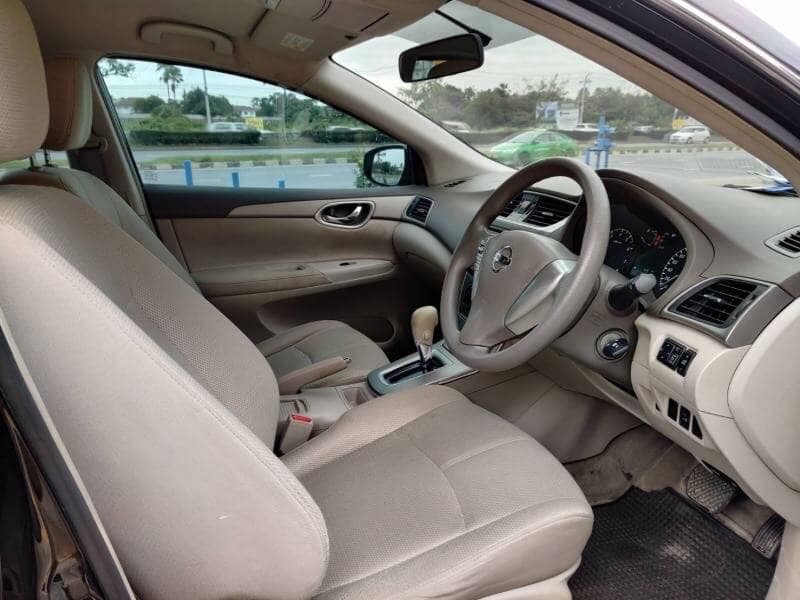 Nissan Sylphy ปี 2012 สีดำ (รูปที่ 10)