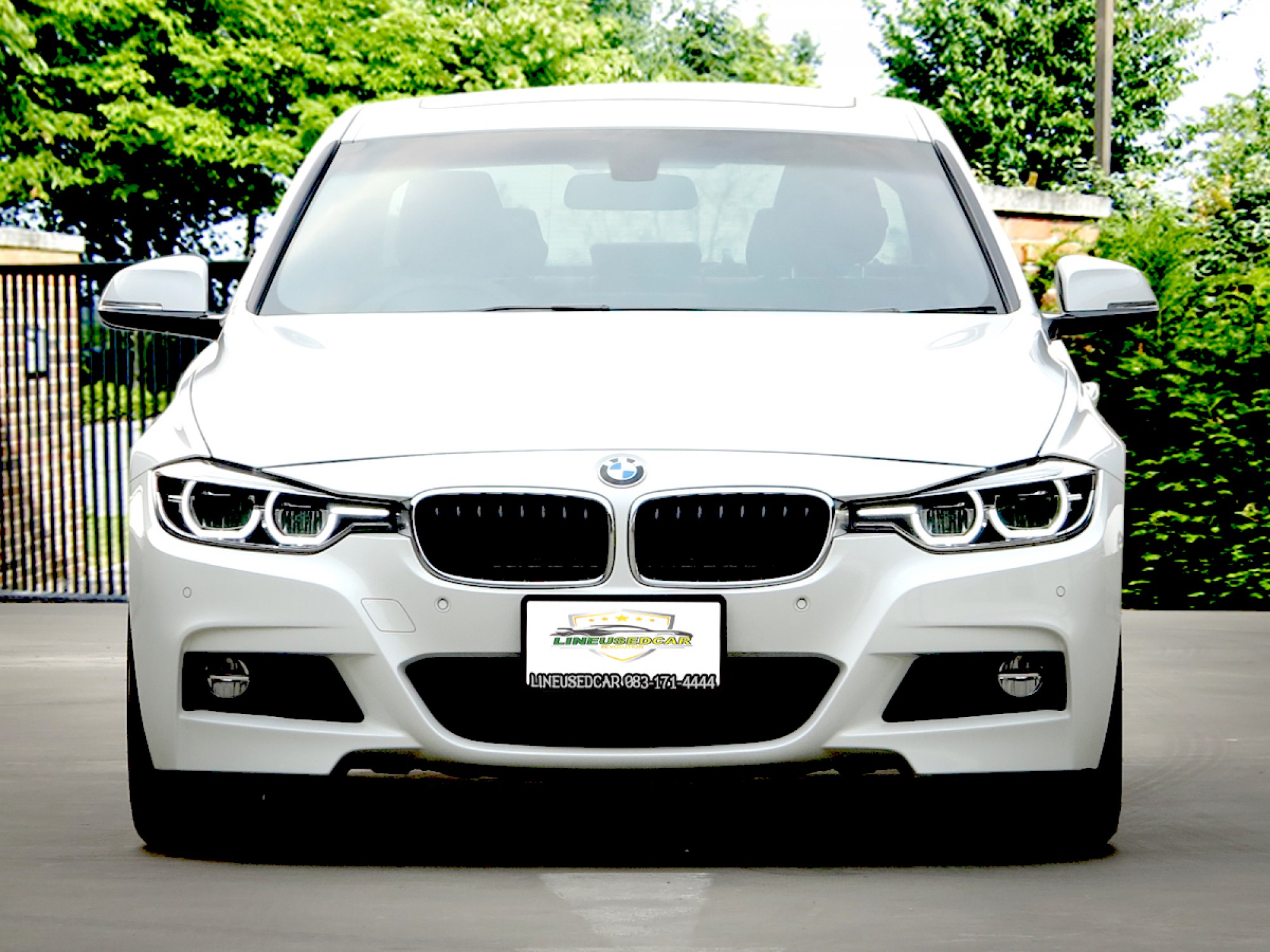 2018 BMW 330e M Sport Plug-In Hybrid รถเจ้าของมือเดียว รถศูนย์ BMW THAILAND Bsi ถึง 03/2023 หรือ 100,000 Km. (รูปที่ 2)