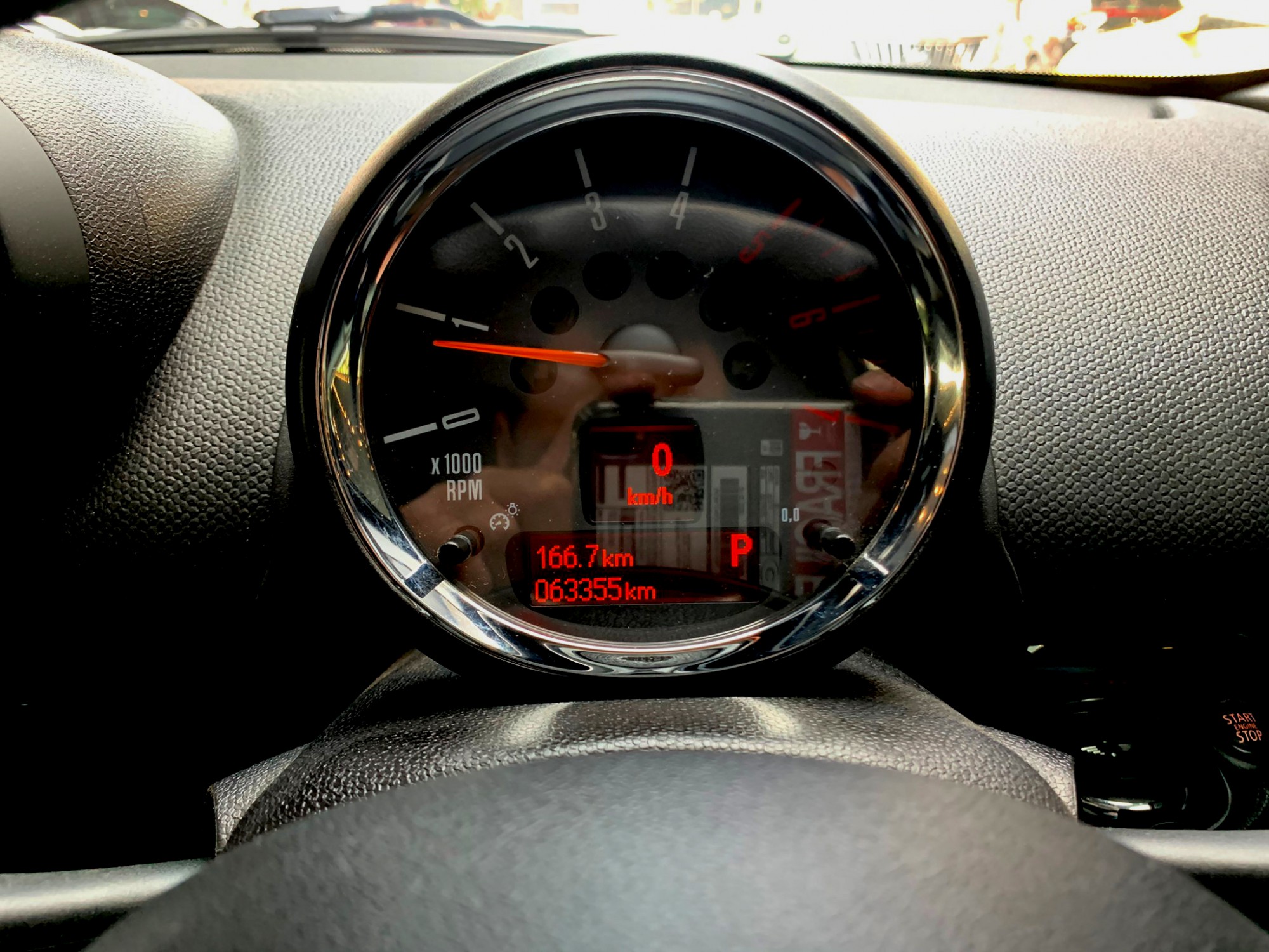 Mini Cooper SD ALL4 Countryman 2015 ไมล์ 63,xxx km รถศูนย์ Millenium Auto (รูปที่ 6)
