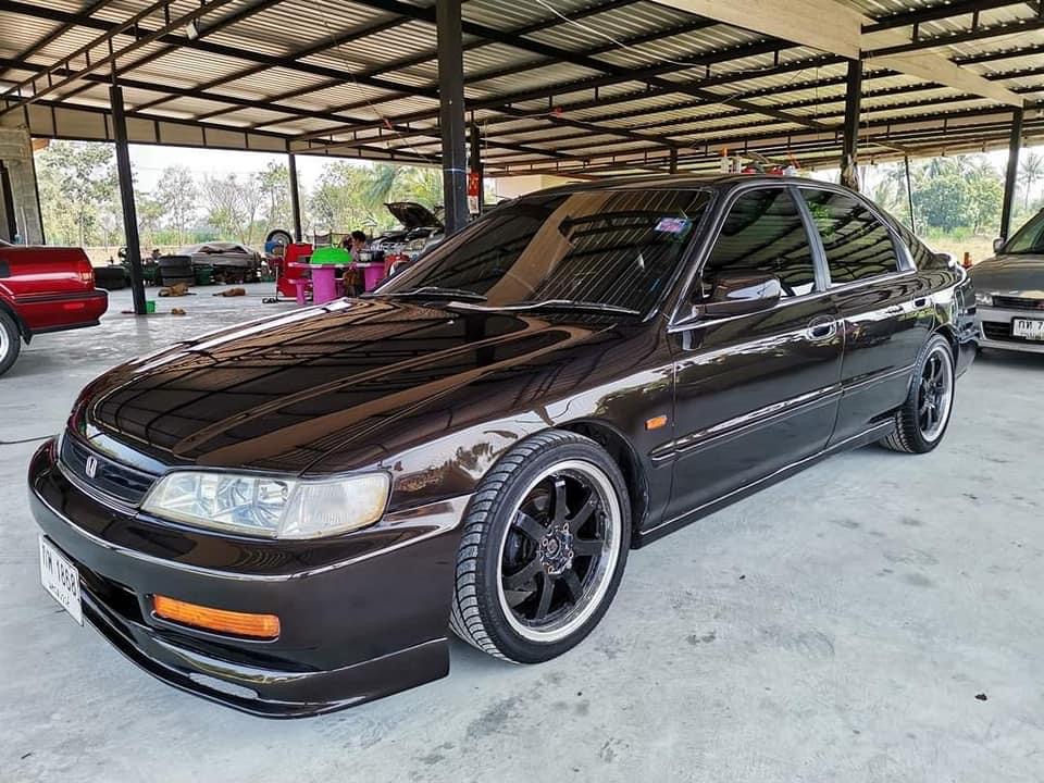 HONDA. ACCORD. 97 ไฟท้ายสองก้อน (รูปที่ 3)