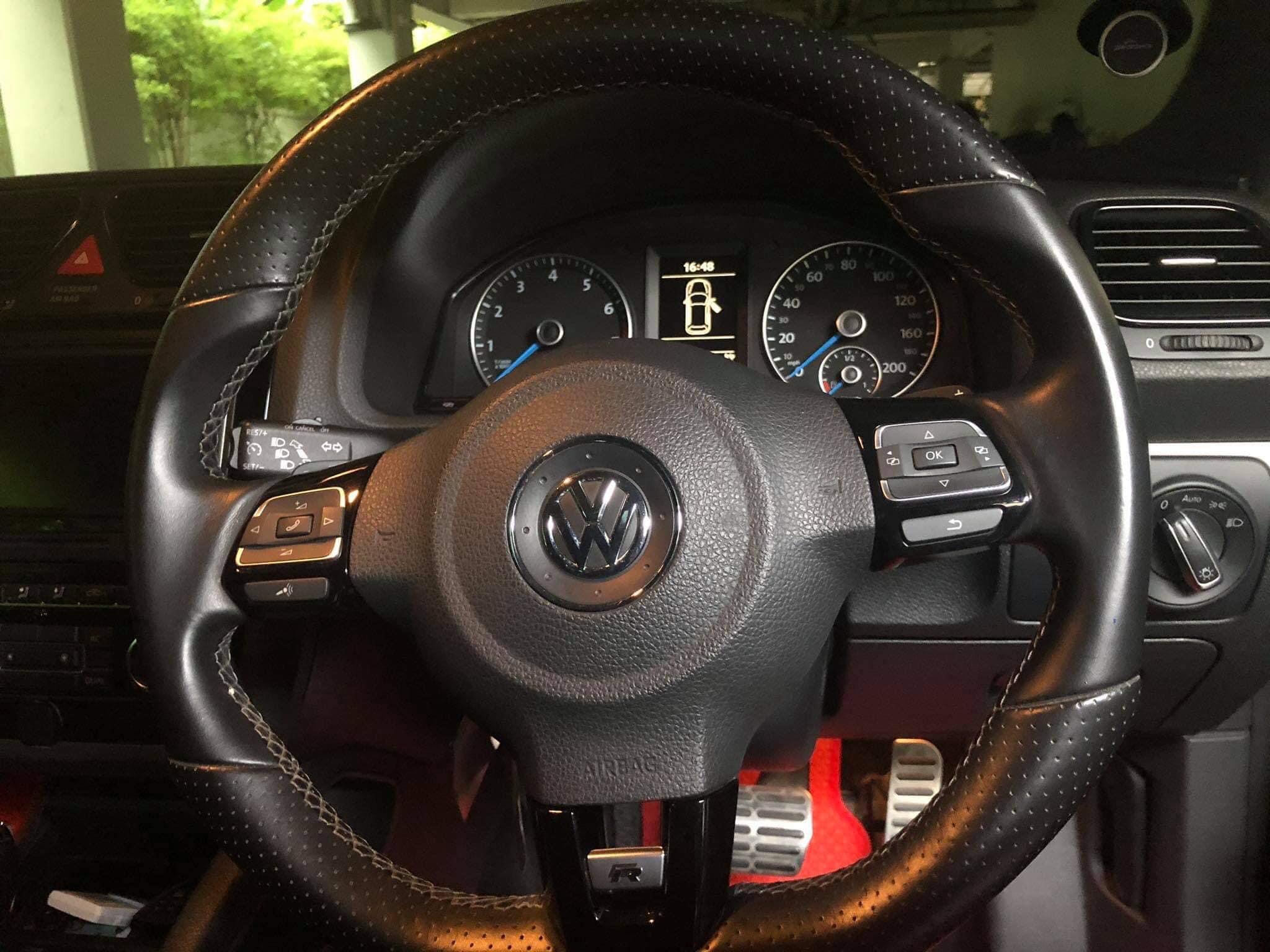 ขาย Volkswagen Scirocco R แท้ 2011 (รูปที่ 3)