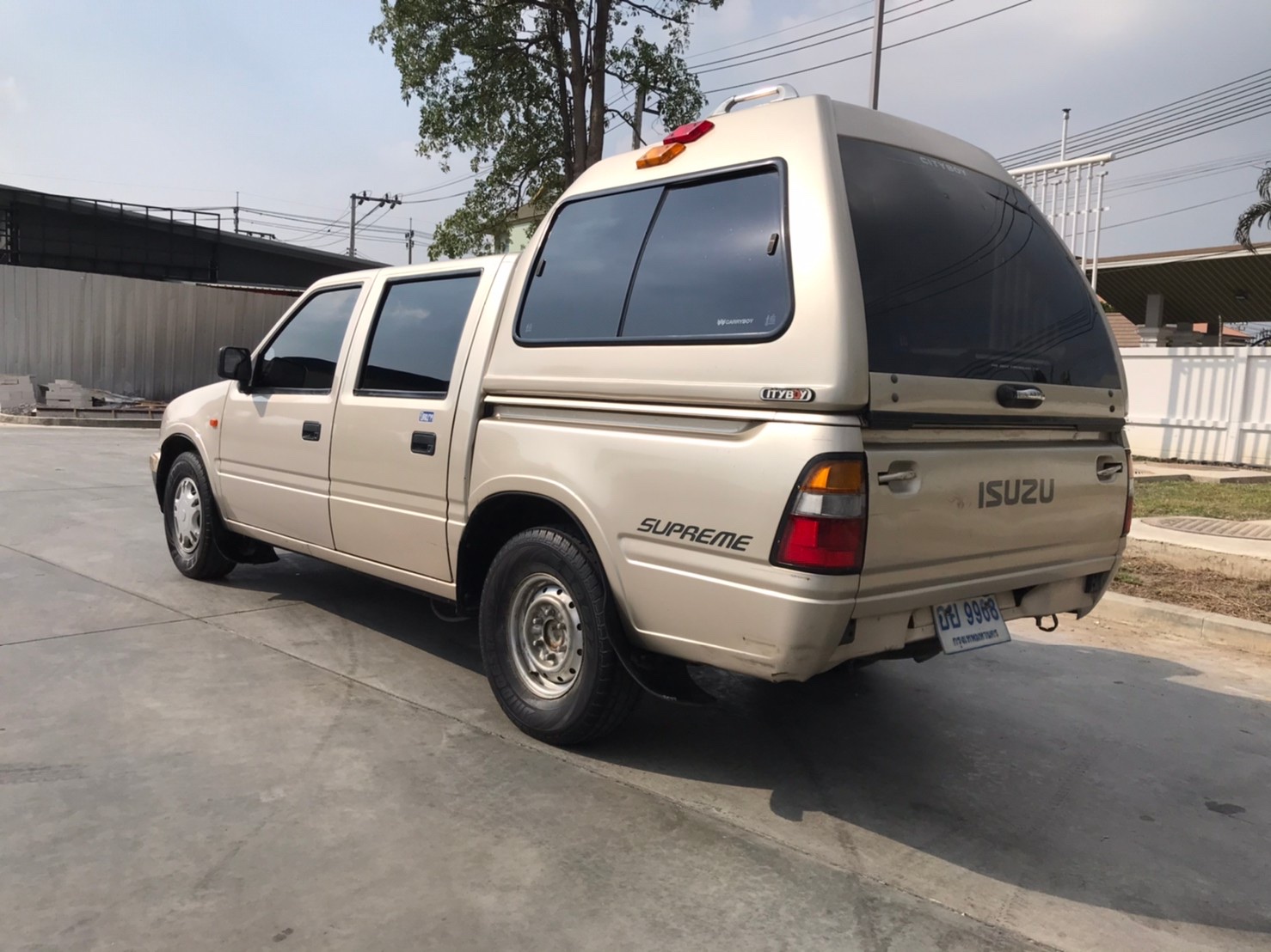 isuzu TFR dragon eye 1998 2.5 MT อีซูซุ ทีเอฟอาร์ เจเนอเรชั่น3 มังกรทอง 4ประตู (รูปที่ 13)