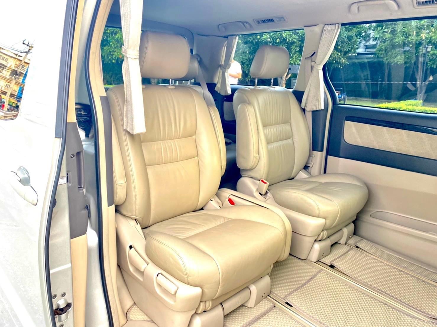 Toyota Alphard ATH-10 2.4 Hybrid E-Four ขับ4 เกียร์ Auto ปี 2005 สีเทา (รูปที่ 5)