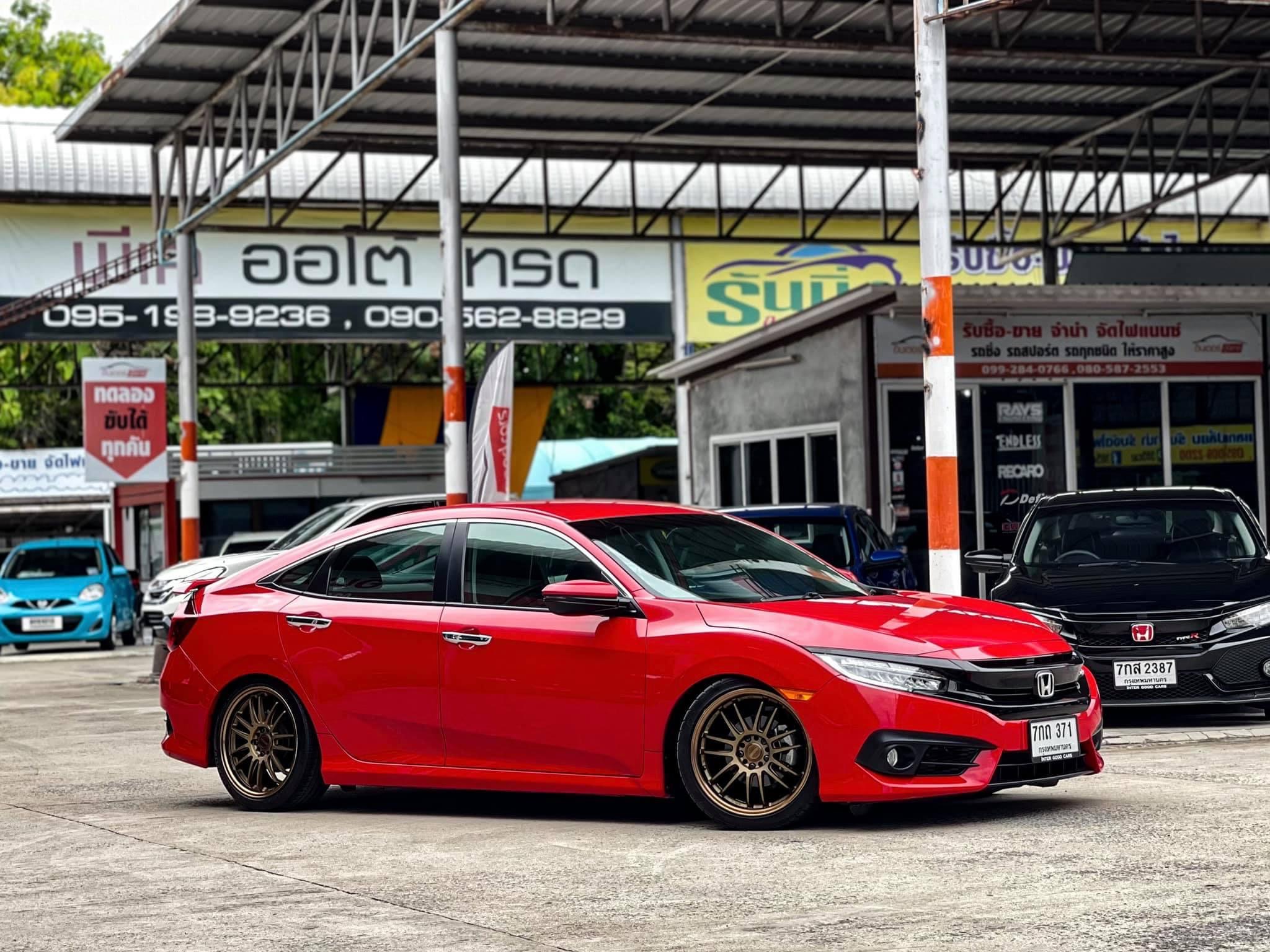 HONDA CIVIC FC 1.8 EL ปี 2018 คันนี้ของครบ ? (รูปที่ 5)