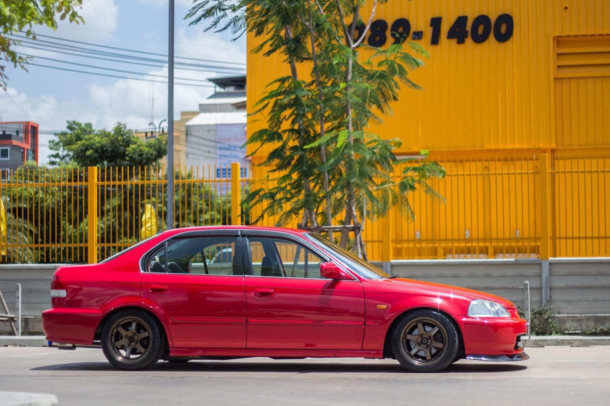 Honda Civic EK โฉม 4 ประตู ปี 1996 สีแดง (รูปที่ 8)