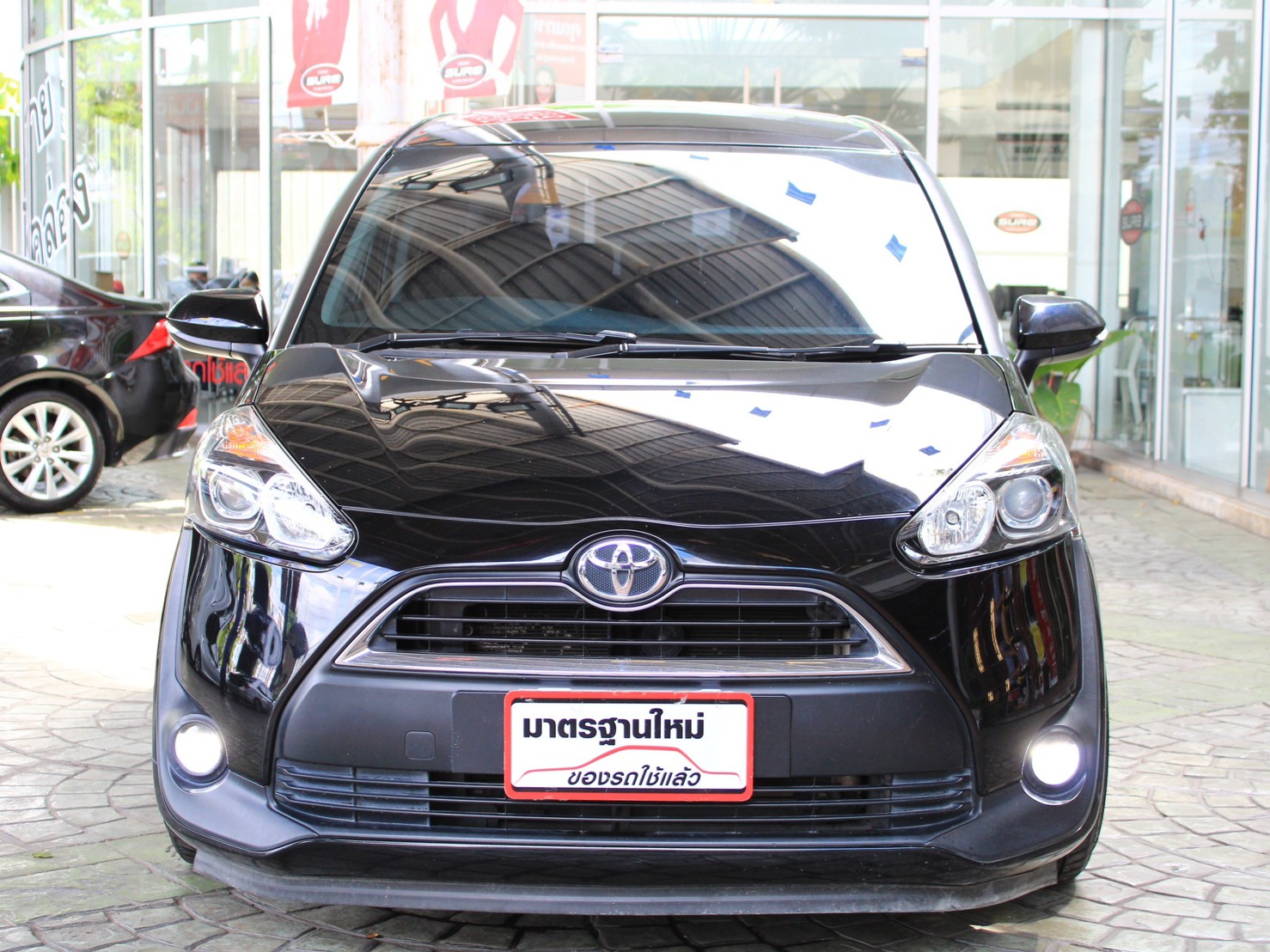 Toyota Sienta 1.5 G 2017 เกียร์ Auto (รูปที่ 2)