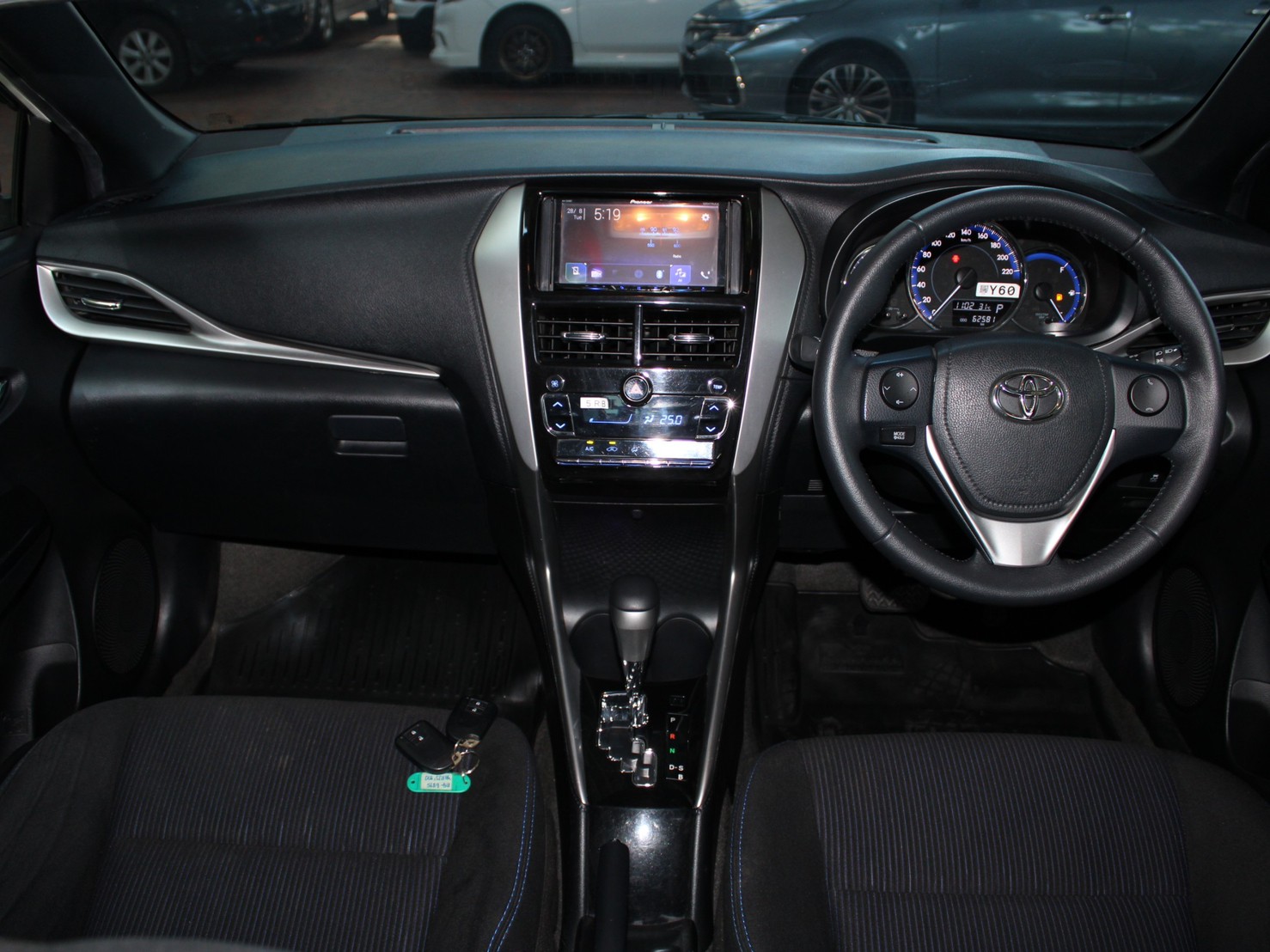 Toyota Yaris 1.2 G 2018 เกียร์ Auto (รูปที่ 8)