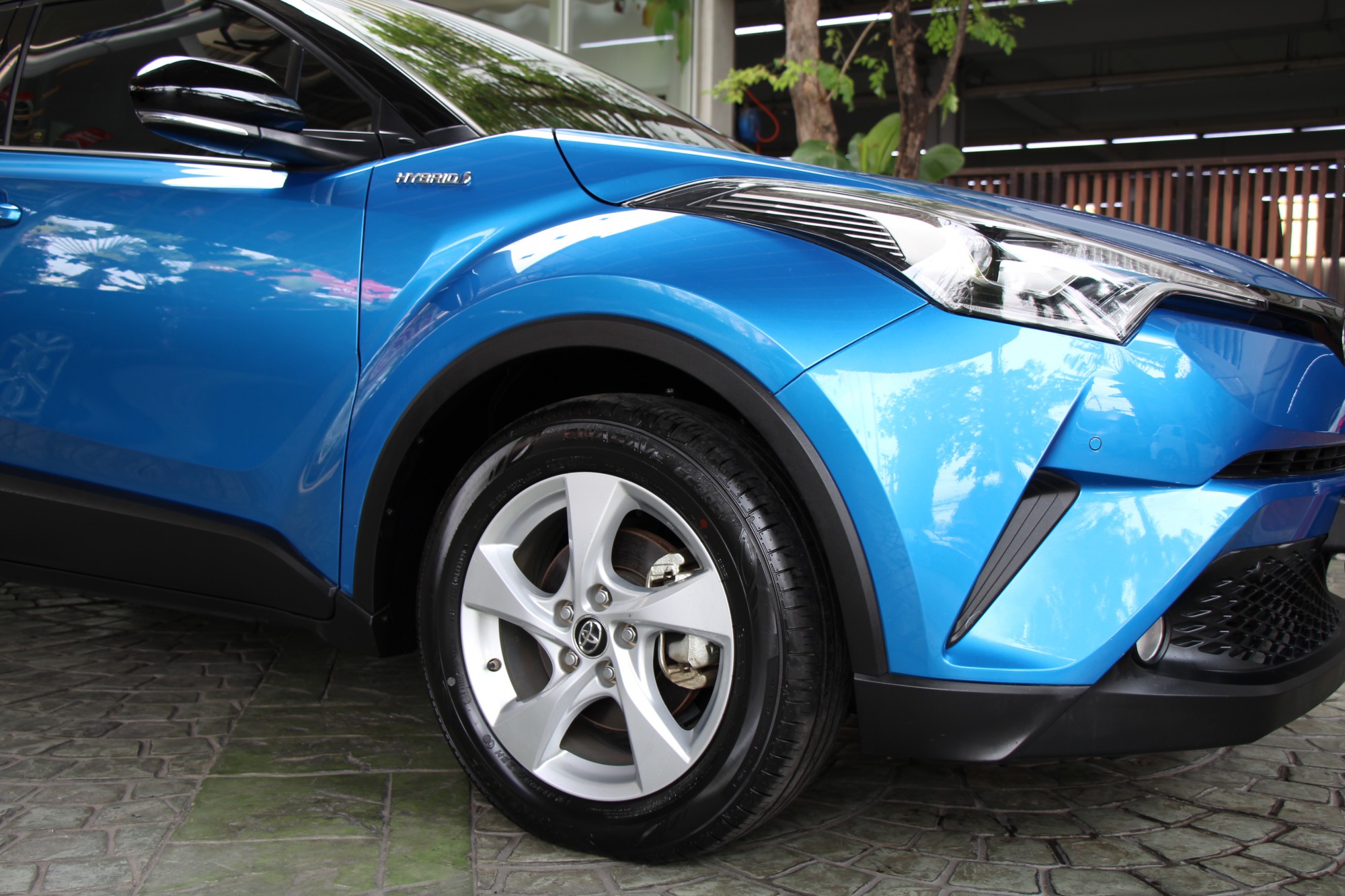 Toyota C-HR HV HI A/T ปี2018 (รูปที่ 5)