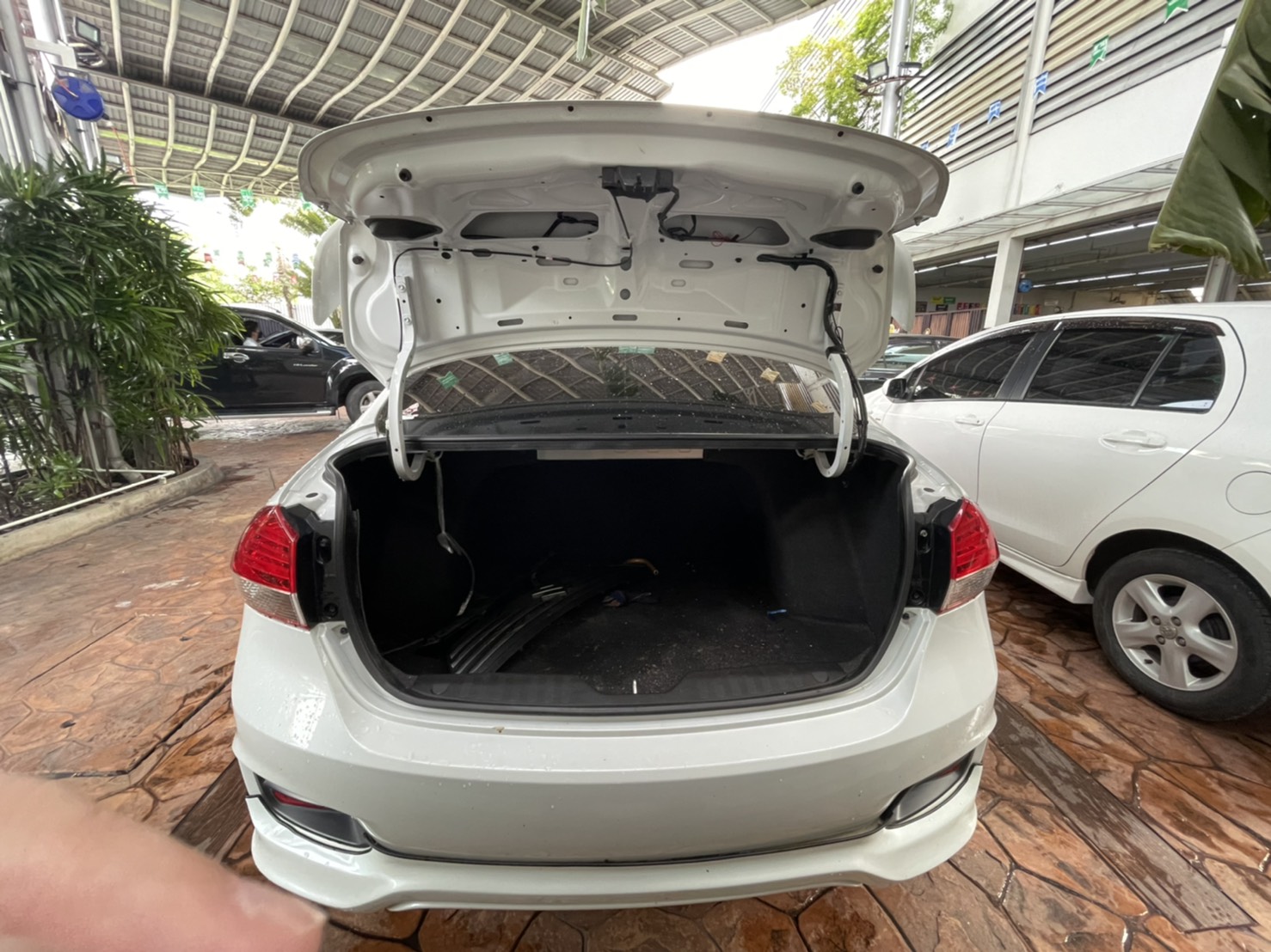 SUZUKI CIAZ 1.25L GLX A/T ปี2017 (รูปที่ 7)