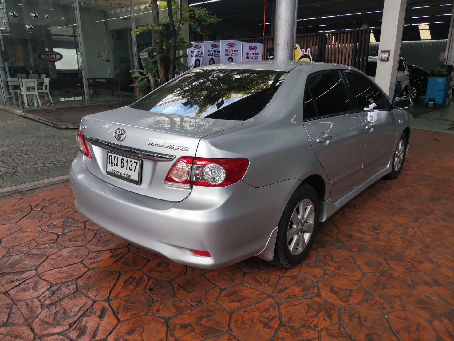 TOYOTA ALTIS 1.6 E A/T ปี2011 (รูปที่ 4)