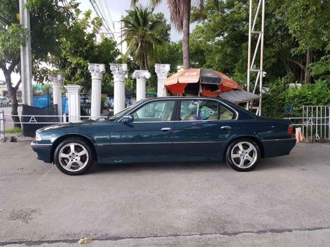 ขายBMW 7 Series 740 iL E38 ปี 2001 สีเขียว (รูปที่ 6)