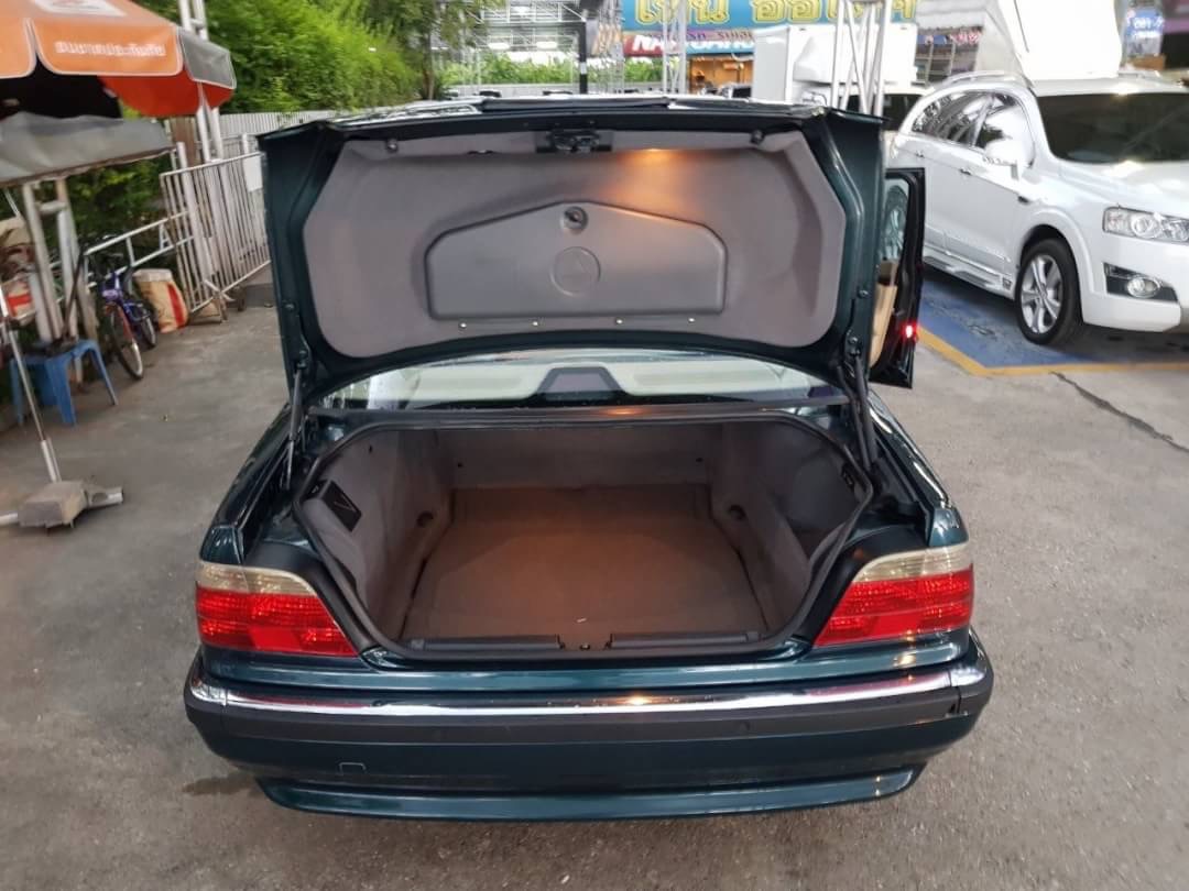 ขายBMW 7 Series 740 iL E38 ปี 2001 สีเขียว (รูปที่ 18)