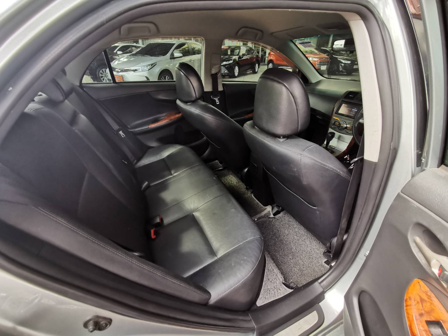 TOYOTA ALTIS 1.8 G A/T ปี2013 (รูปที่ 10)