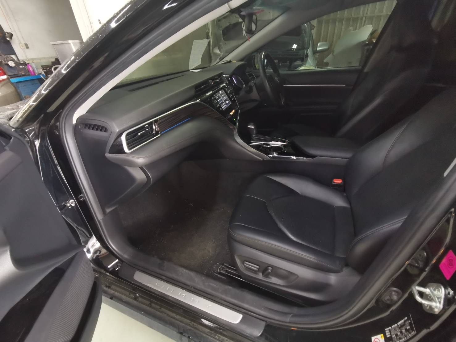 TOYOTA CAMRY 2.0 G A/T ปี2019 (รูปที่ 8)