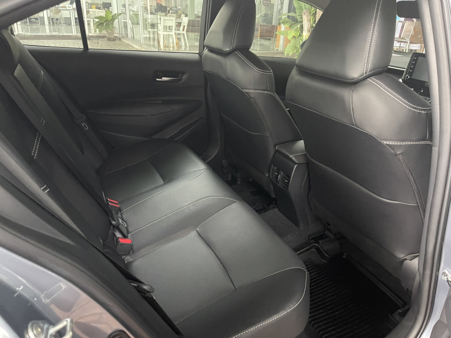TOYOTA ALTIS 1.8 HV HI A/T ปี2019 (รูปที่ 10)
