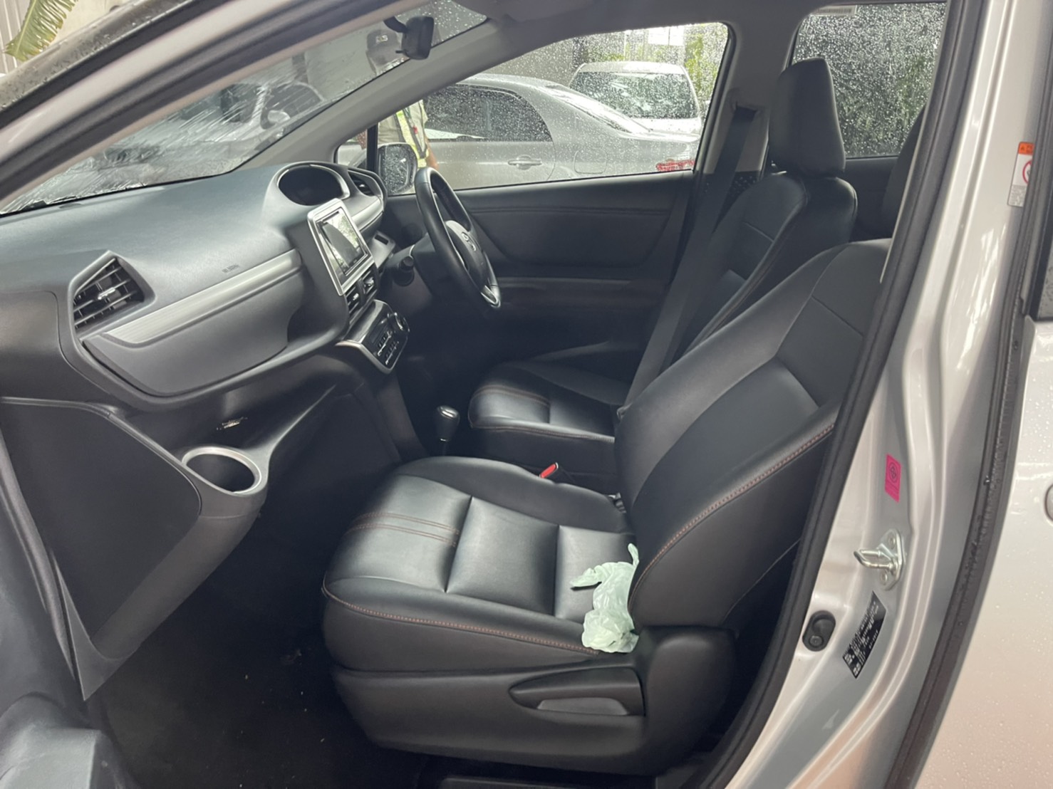 TOYOTA SIENTA 1.5 V ปี2019 (รูปที่ 7)