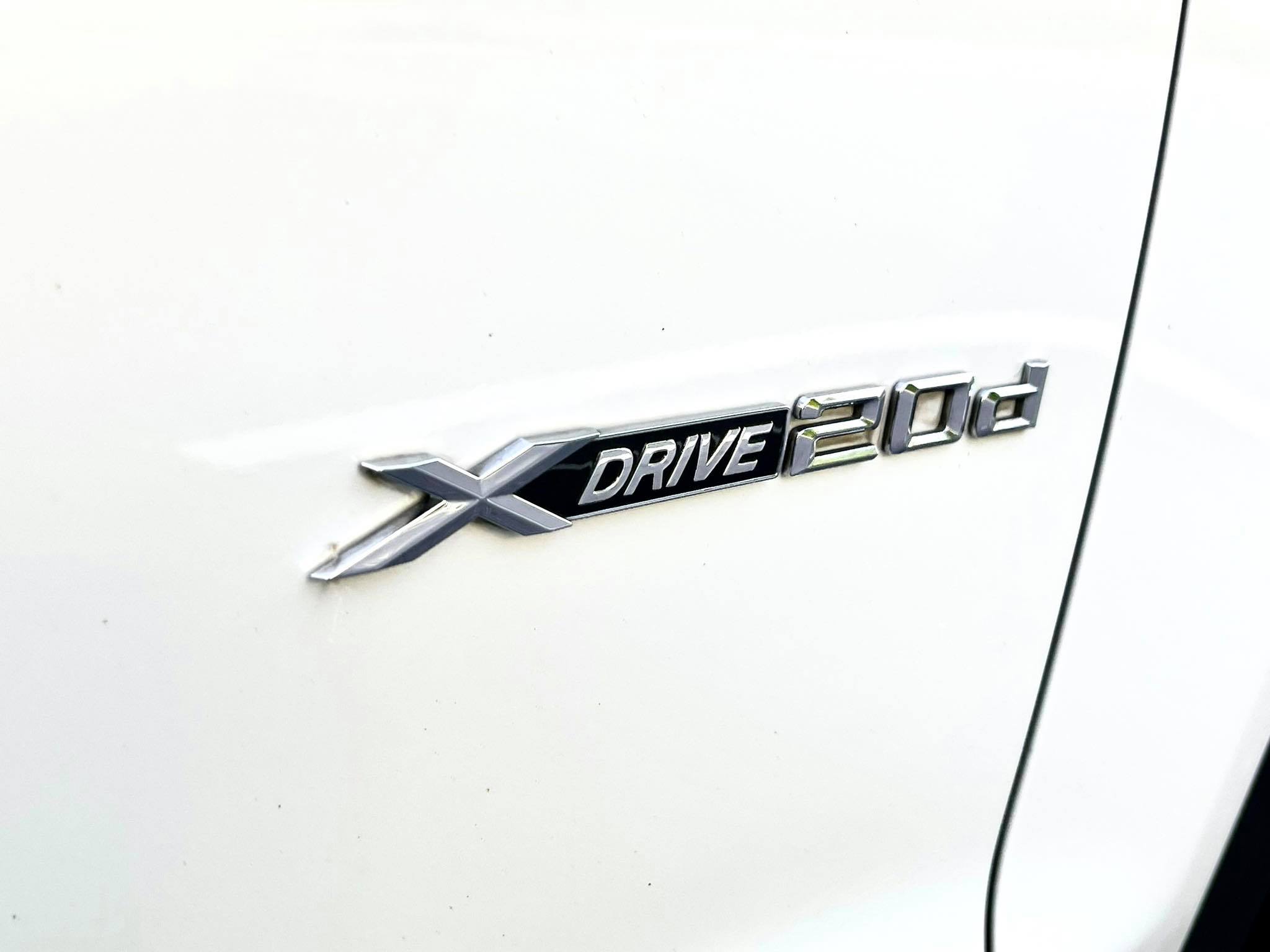 Bmw X3 Diesel Highline มือเดียว โคตรสวยเลยคะตัวจริง เพียงแค่ท่านแวะมา (รูปที่ 11)