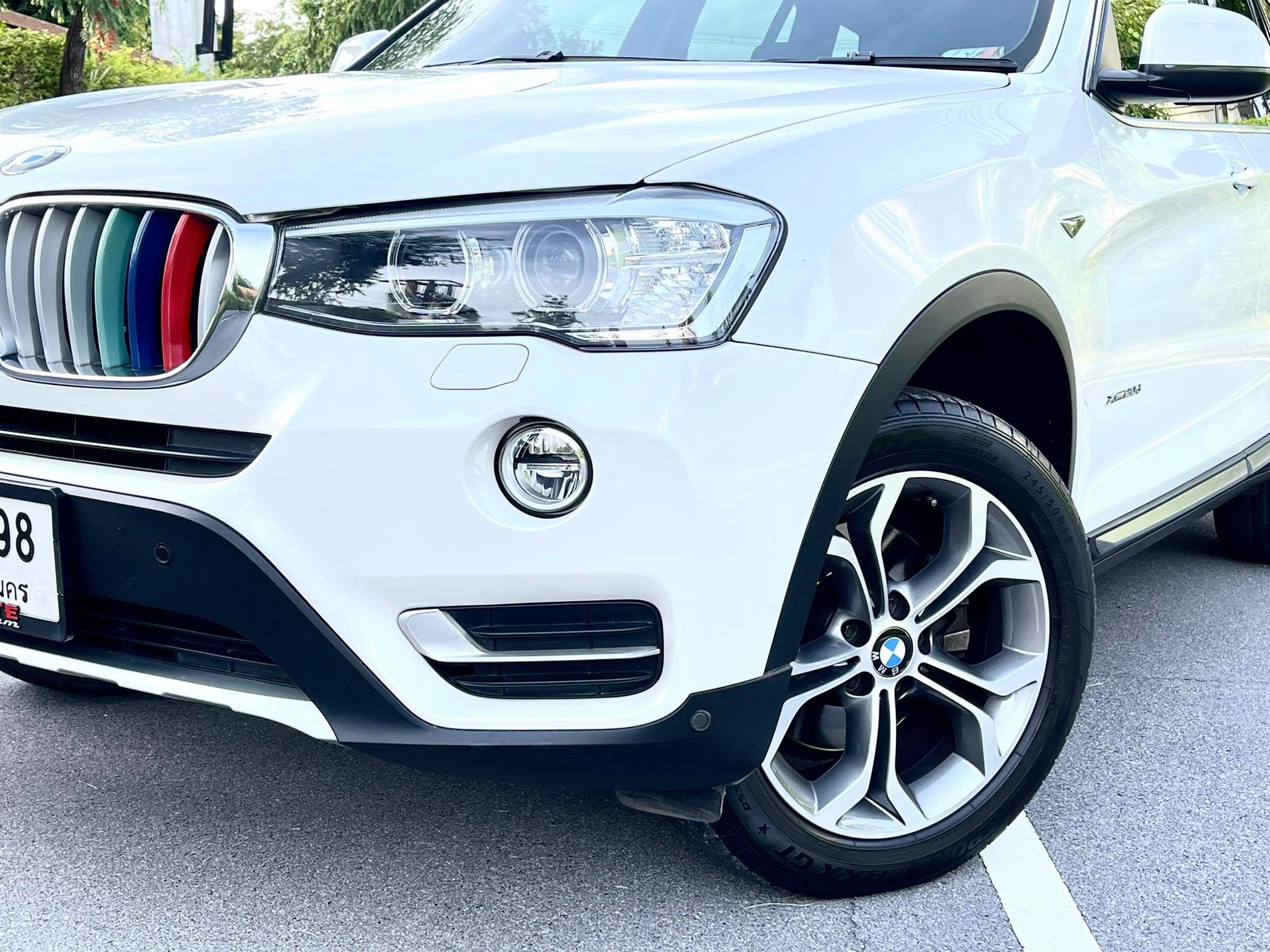 Bmw X3 Diesel Highline มือเดียว โคตรสวยเลยคะตัวจริง เพียงแค่ท่านแวะมา (รูปที่ 6)