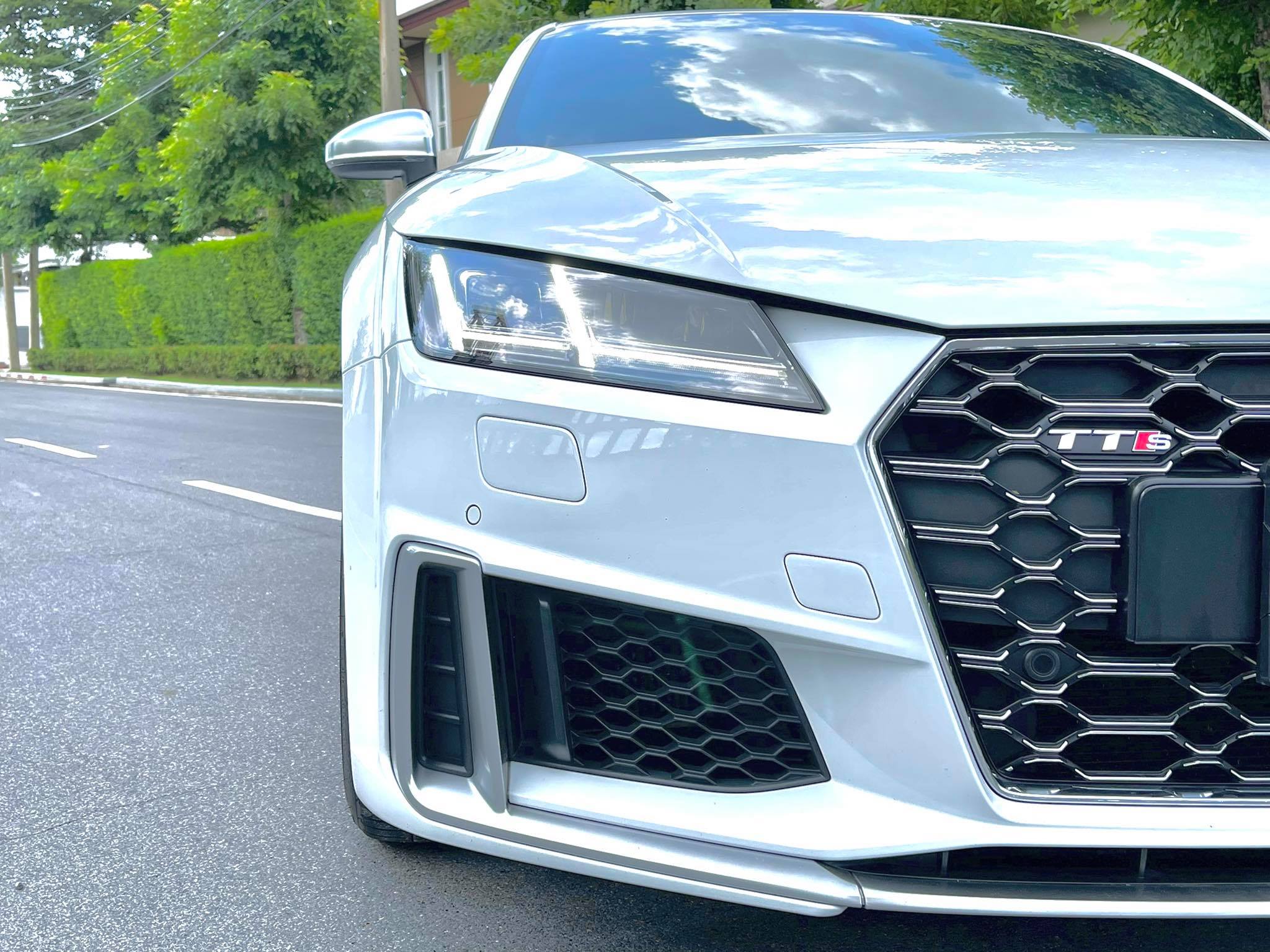 Audi TT S MK3 Coupe Quattro รถใหม่ป้ายแดงยังไม่จดทะเบียน (รูปที่ 5)