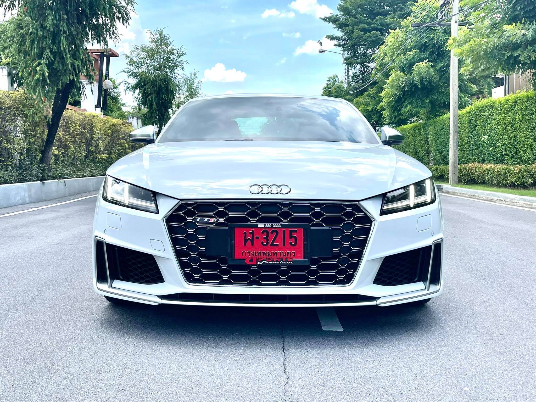 Audi TT S MK3 Coupe Quattro รถใหม่ป้ายแดงยังไม่จดทะเบียน (รูปที่ 2)