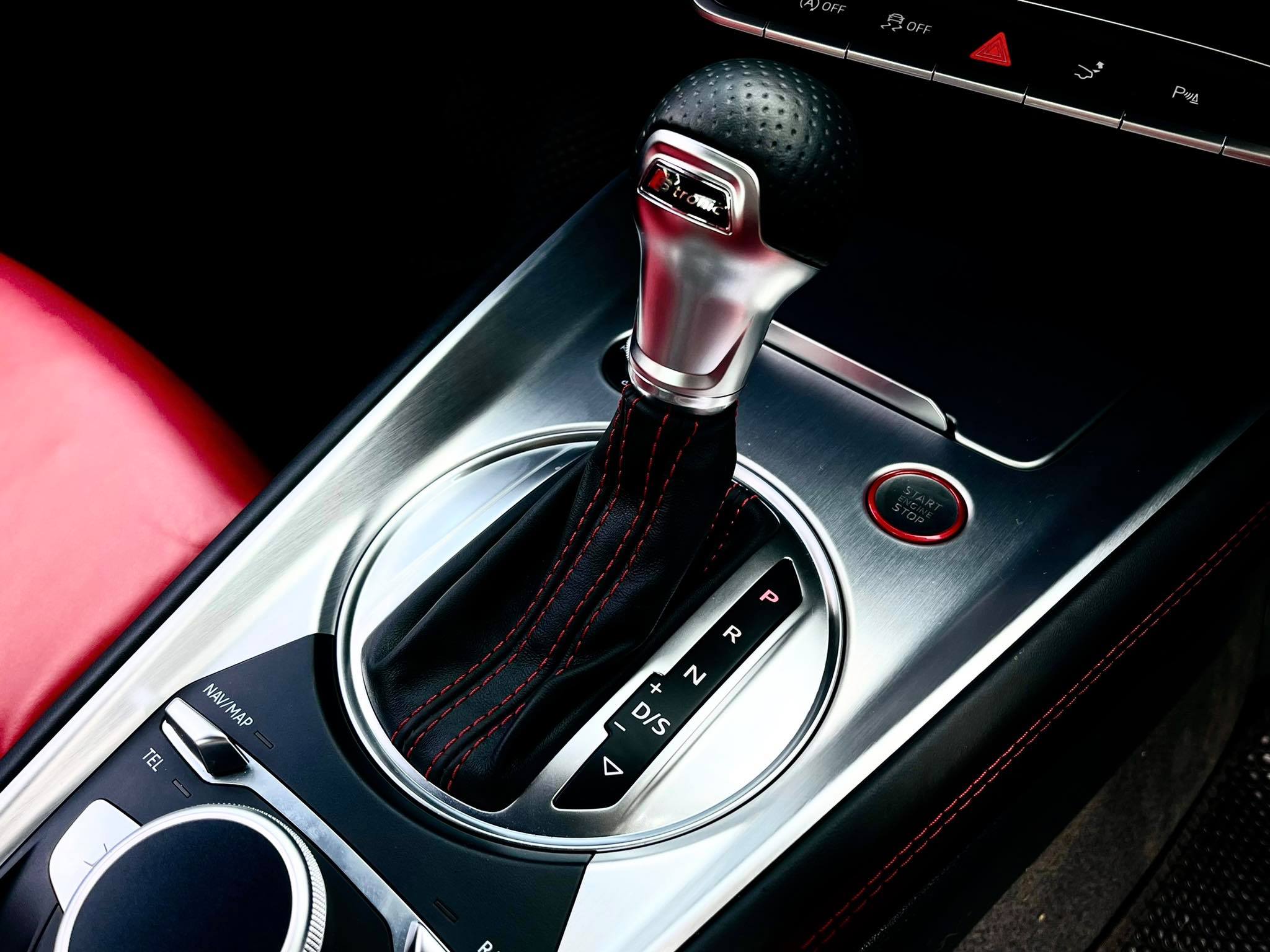 Audi TT S MK3 Coupe Quattro รถใหม่ป้ายแดงยังไม่จดทะเบียน (รูปที่ 23)