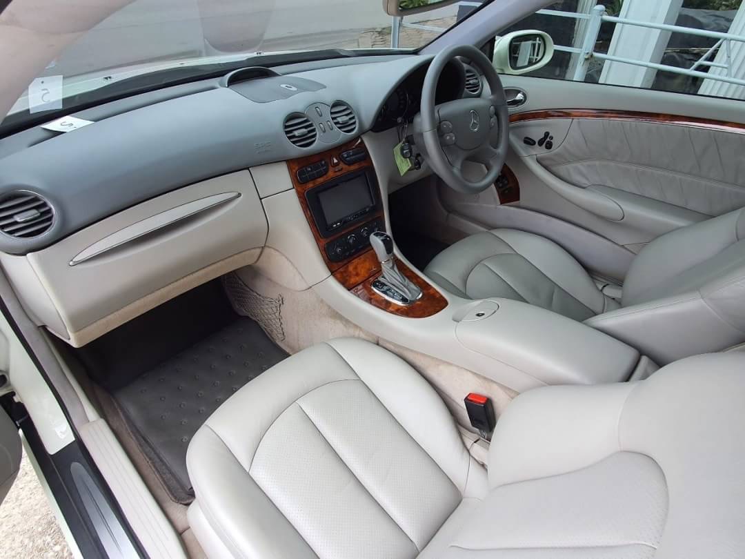ขาย Mercedes-Benz CLK-Class C209 ปี 2004 สีขาว (รูปที่ 14)