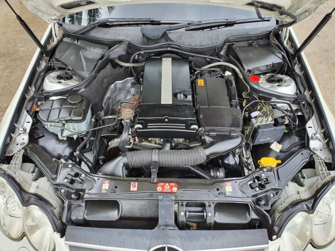 ขาย Mercedes-Benz CLK-Class C209 ปี 2004 สีขาว (รูปที่ 20)