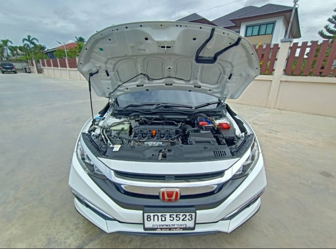 Honda civic 1.8 Fc 1.8 EL auto ปี 19 ท็อป