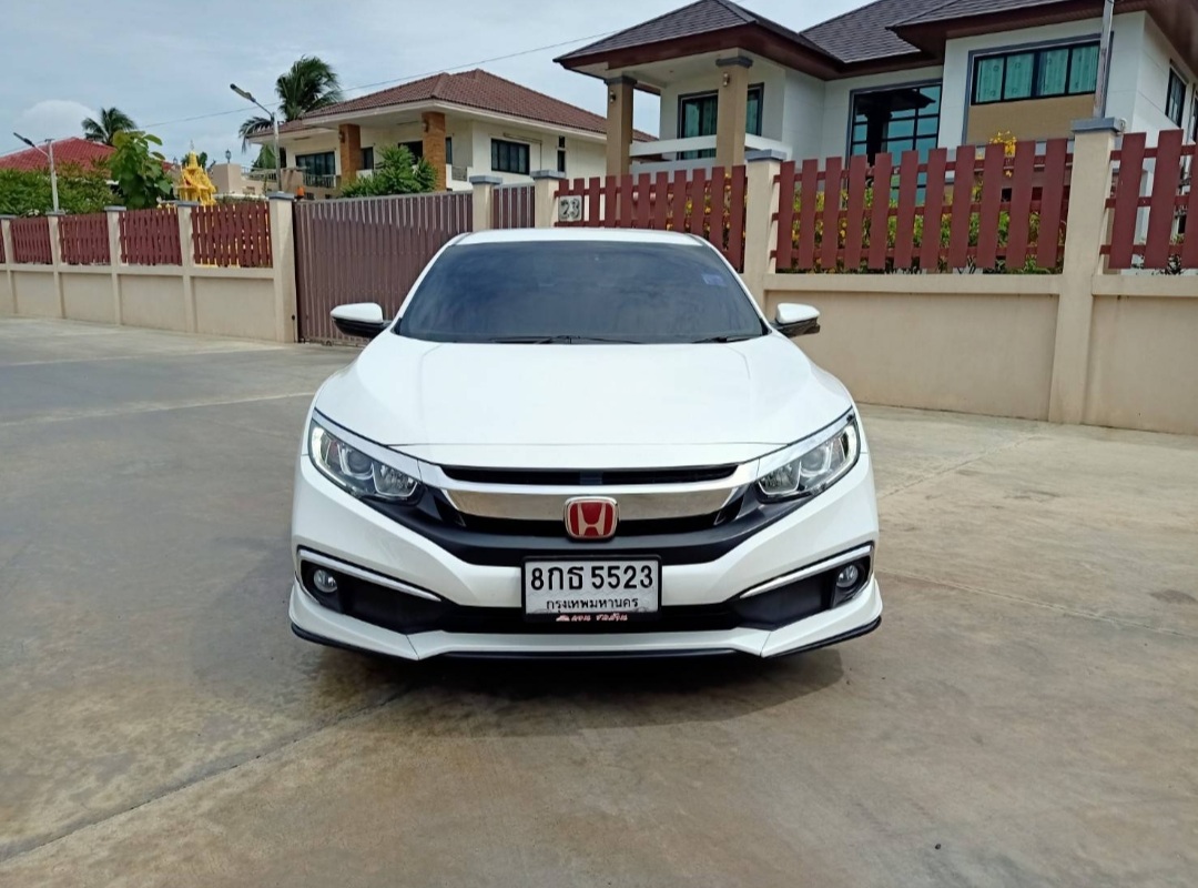 Honda civic 1.8 Fc 1.8 EL auto ปี 19 ท็อป