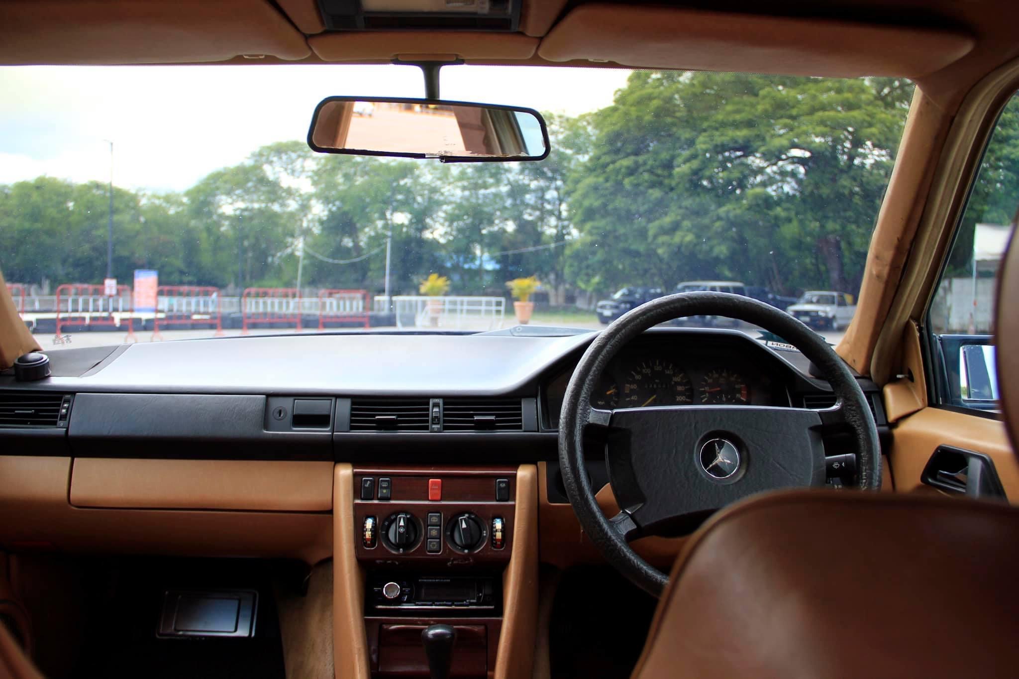 Mercedes Benz W124 230E ปี1988 (รูปที่ 12)