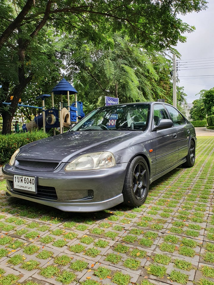 1996 Honda Civic EK โฉม 4 ประตู สีเทา (รูปที่ 7)